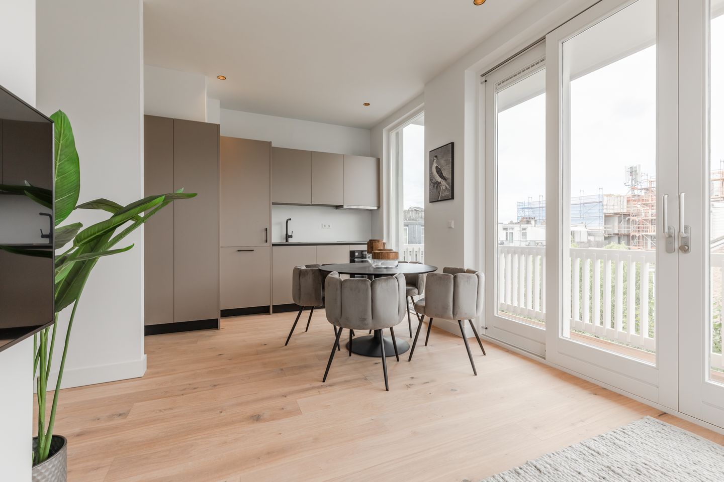 Photo 10 of Admiraal De Ruijterweg 95-G