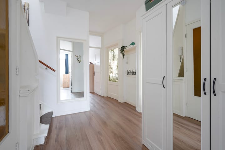 Foto 9 van Dr. Lelykade 304