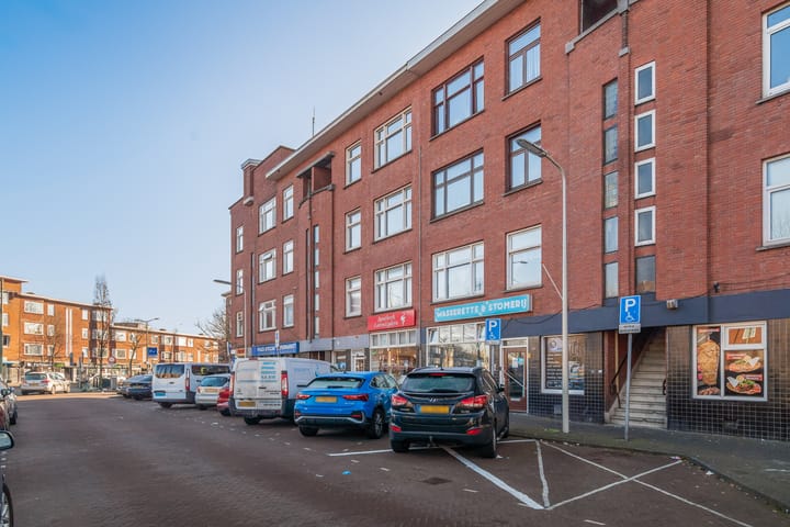 Foto 4 van Lorentzplein 48