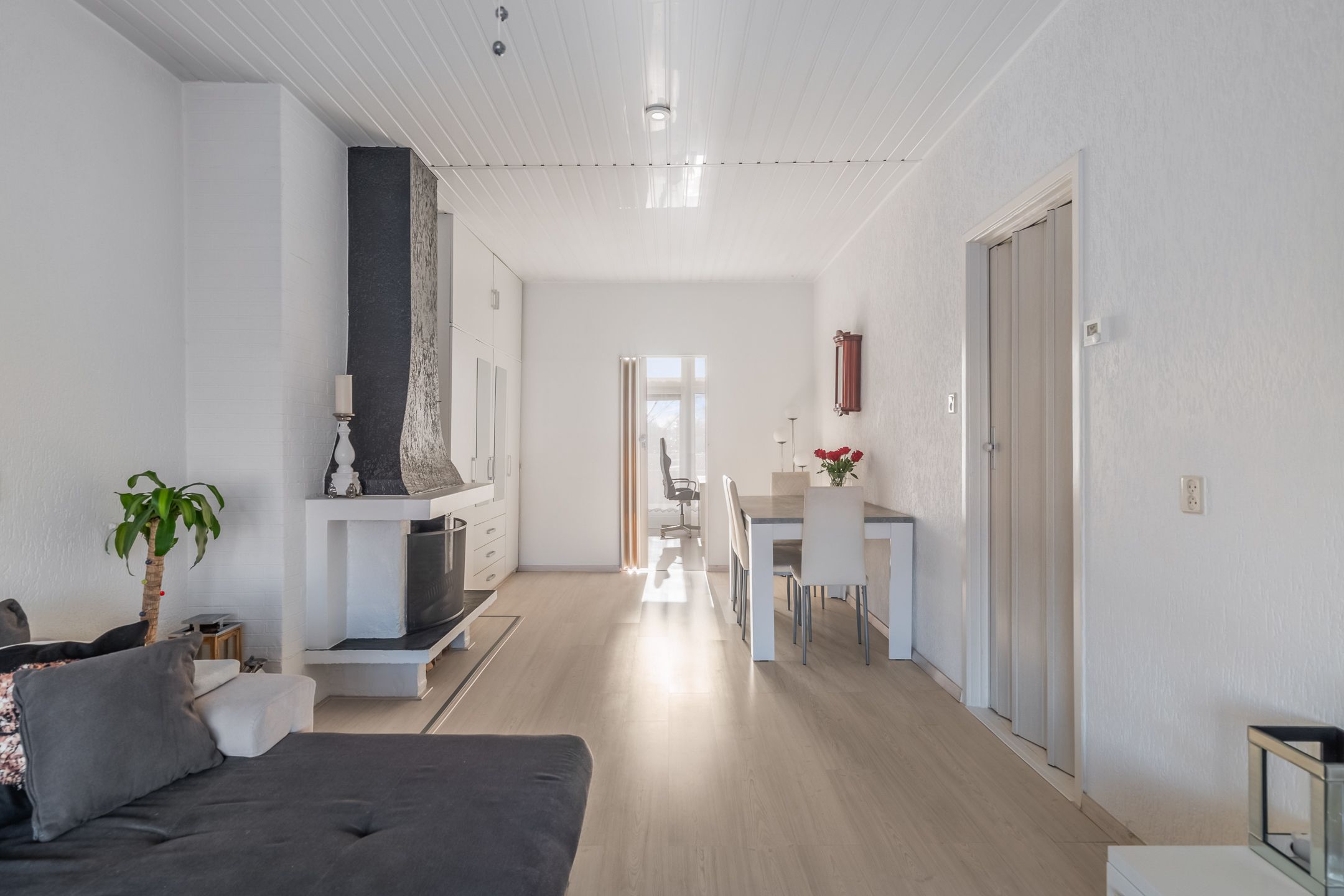 Photo 12 of Lorentzplein 48