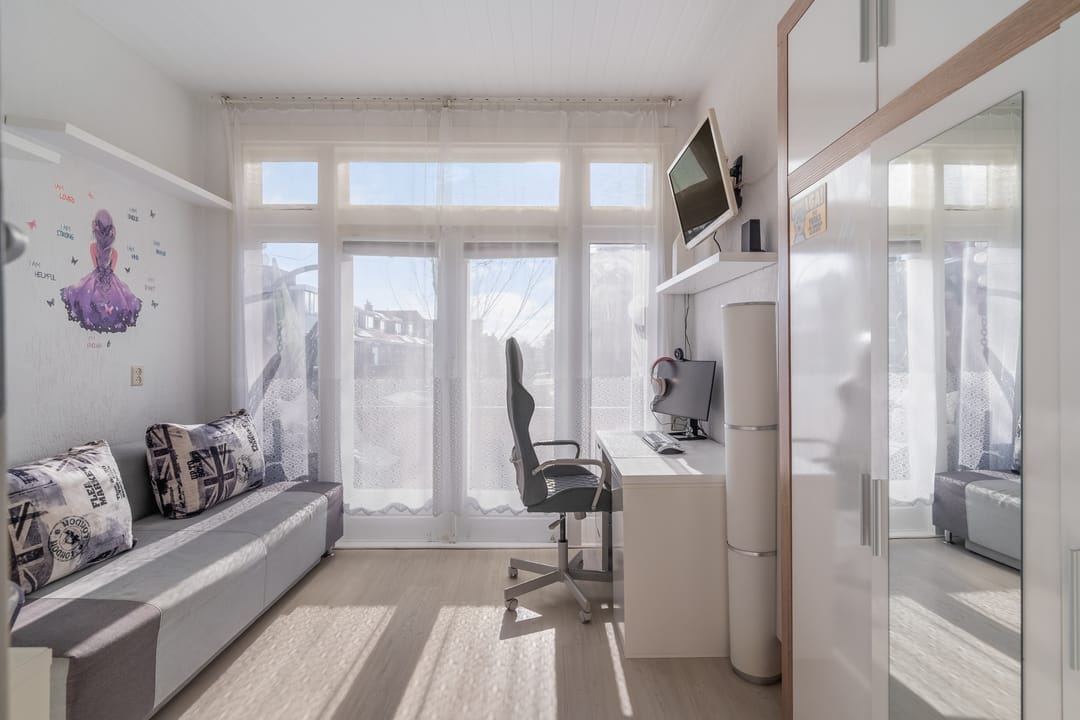 Photo 16 of Lorentzplein 48