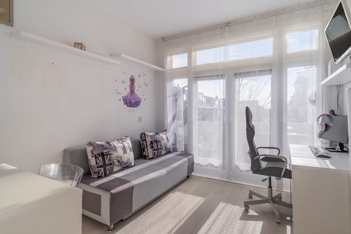 Foto 17 van Lorentzplein 48