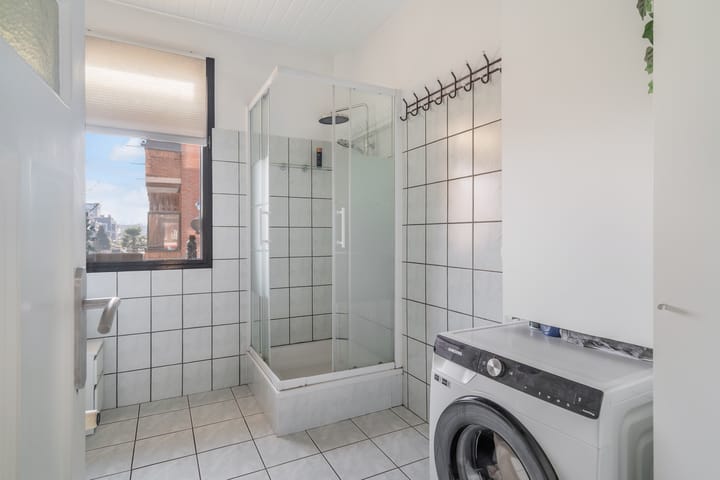 Foto 25 van Lorentzplein 48