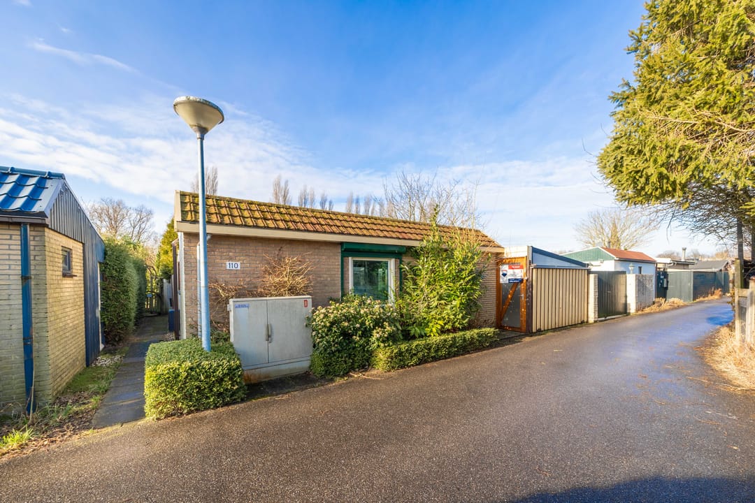 Foto 2 van Westvlietweg 10-110