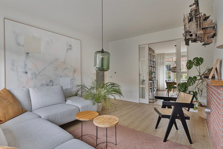 Photo 2 of Burggravenlaan 206