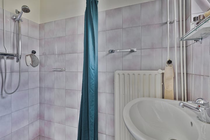 Photo 14 of Burggravenlaan 206