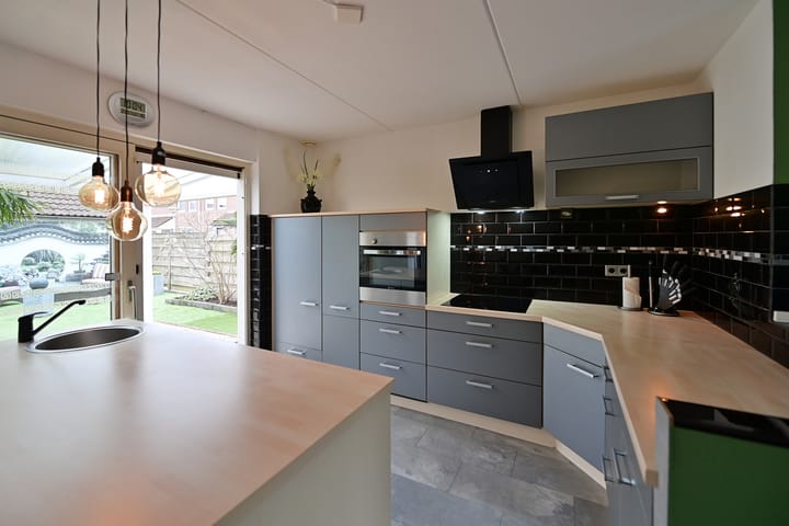 Foto 6 van Vleetstraat 1