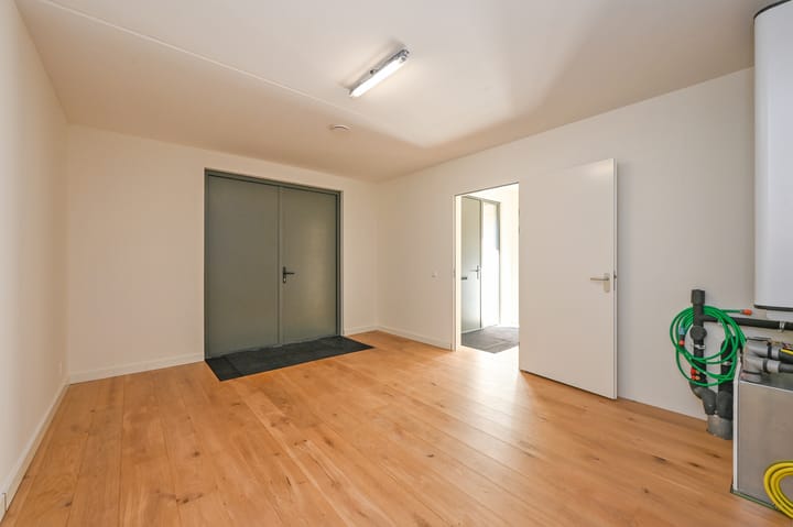 Photo 35 of Grift 21