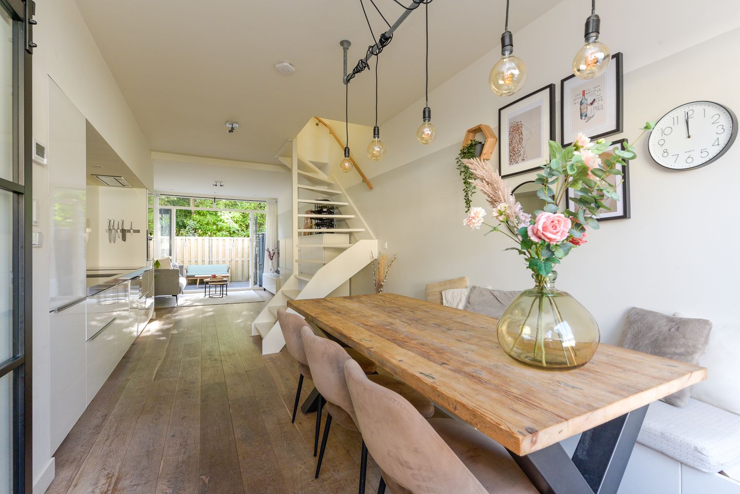 Foto 1 van Prins Hendrikstraat 64