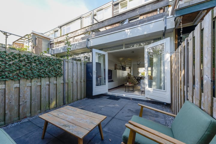 Foto 18 van Prins Hendrikstraat 64