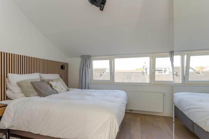 Foto 35 van Prins Hendrikstraat 64