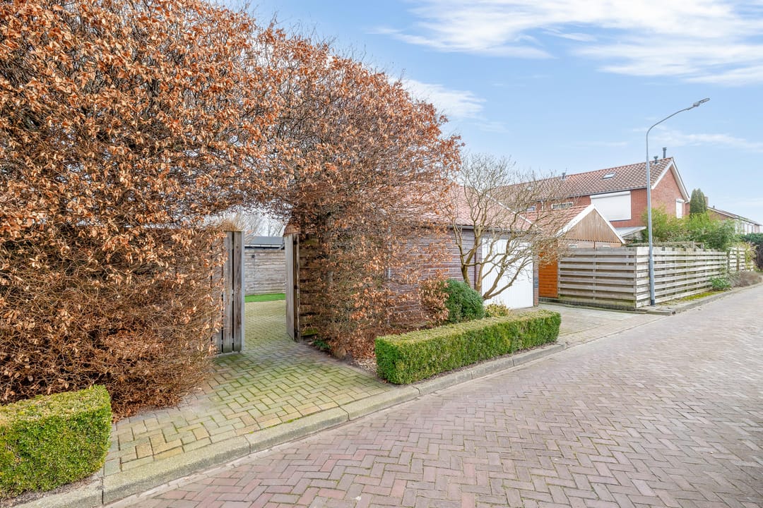 Photo 37 of Altenalaan 2