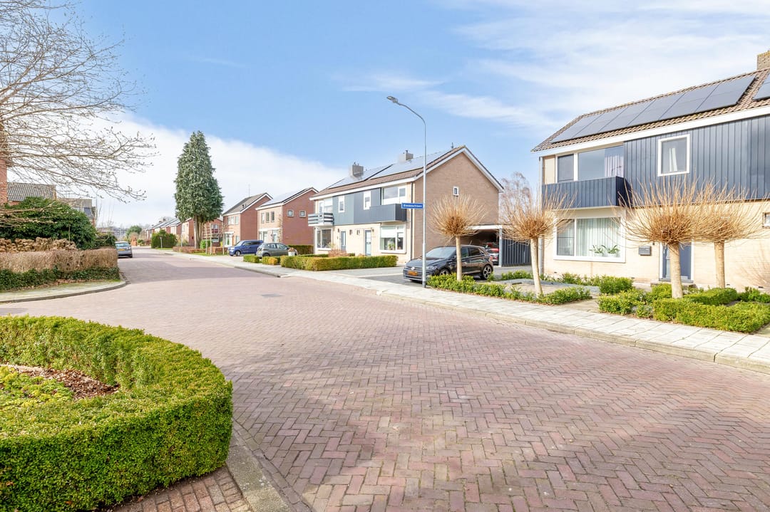 Photo 38 of Altenalaan 2