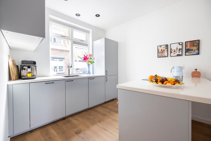 Foto 6 van Oranjeboomstraat 54