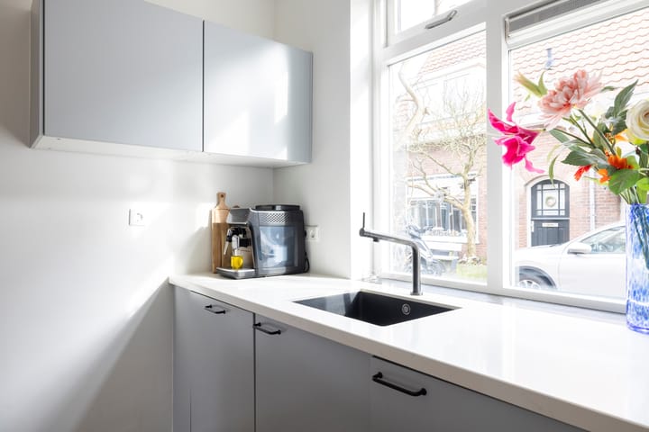 Foto 8 van Oranjeboomstraat 54