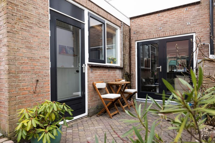 Foto 17 van Oranjeboomstraat 54