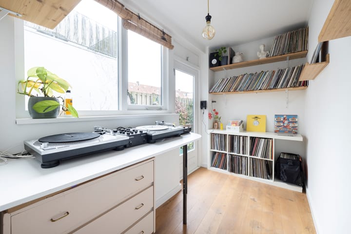 Foto 16 van Oranjeboomstraat 54