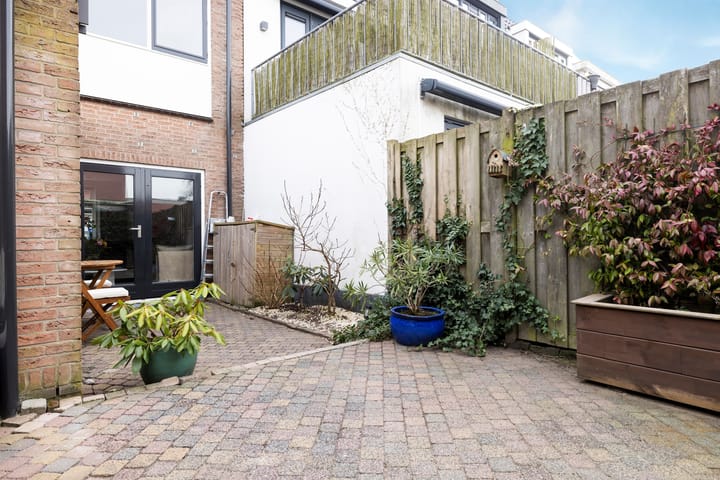 Foto 20 van Oranjeboomstraat 54