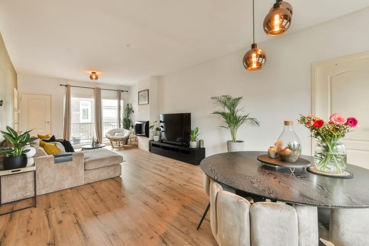 Foto 4 van Tollensstraat 68