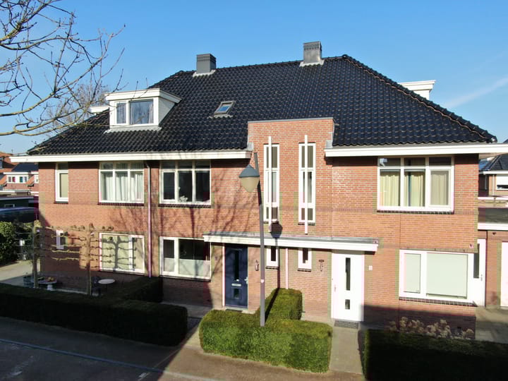 Photo 1 of Dombosch 3