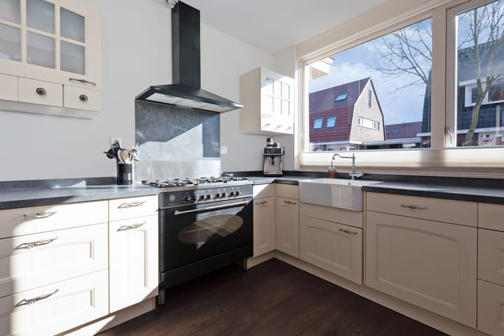 Photo 13 of Dombosch 3