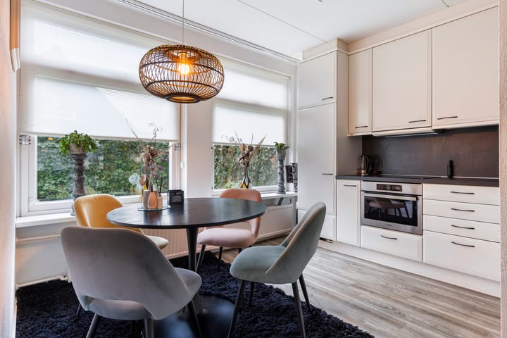 Photo 6 of Molecatenlaan 3