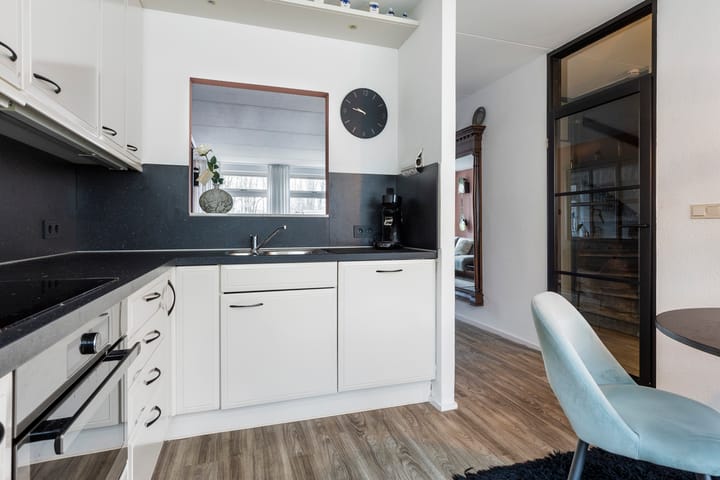 Photo 8 of Molecatenlaan 3