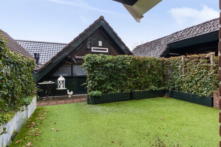 Photo 10 of Molecatenlaan 3