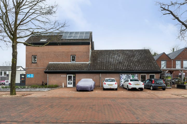 Photo 33 of Molecatenlaan 3