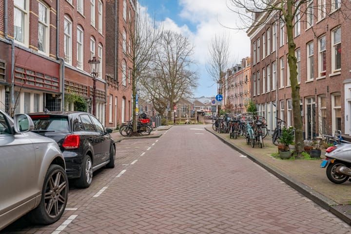 Foto 19 van Agatha Dekenstraat 38-1