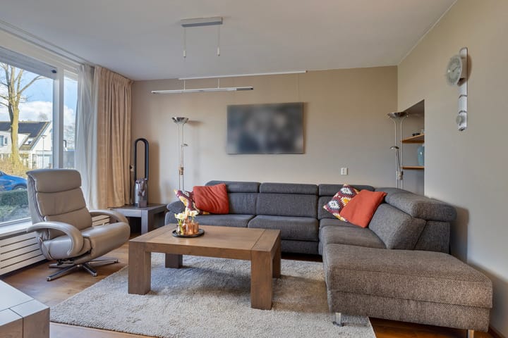 Foto 8 van Raamhof 9