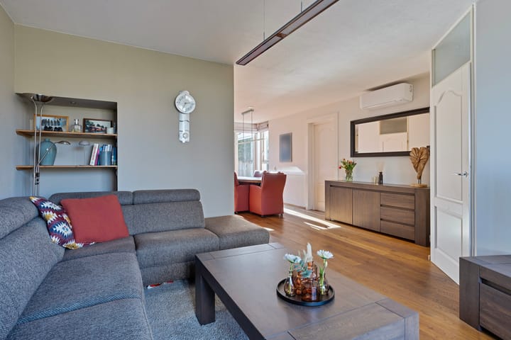 Foto 10 van Raamhof 9