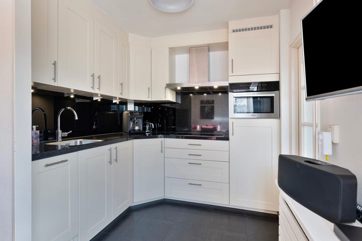 Foto 16 van Raamhof 9