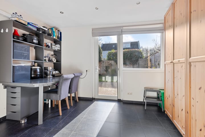 Foto 20 van Raamhof 9