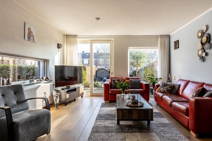 Foto 4 van Voltastraat 83