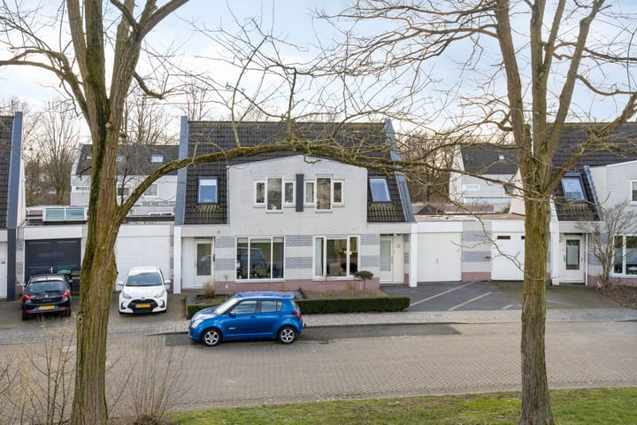 Foto 43 van Raamhof 9