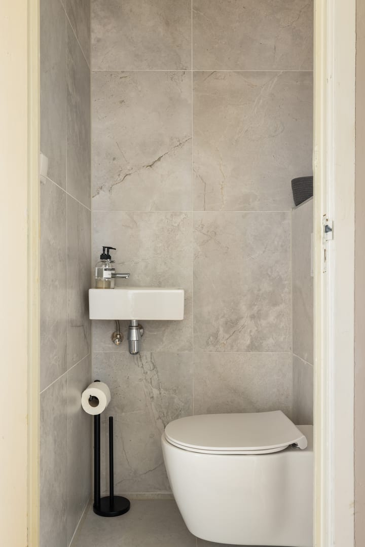 Photo 25 of Anna van Burenstraat 21-3