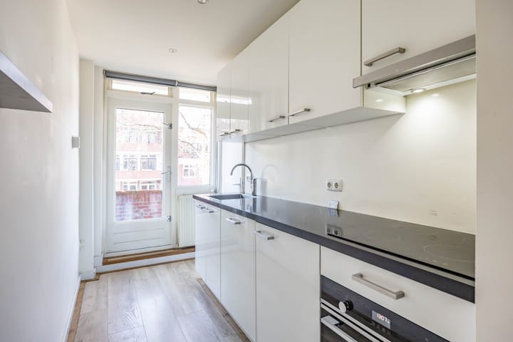 Foto 15 van Snelliusstraat 33