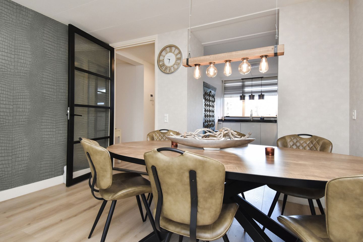 Foto 10 van Nieuwendamlaan 54