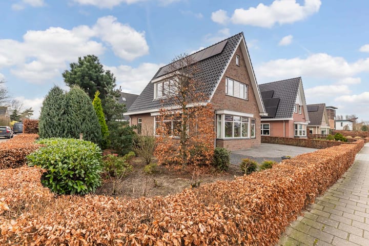 Foto 2 van Lupineweg 32