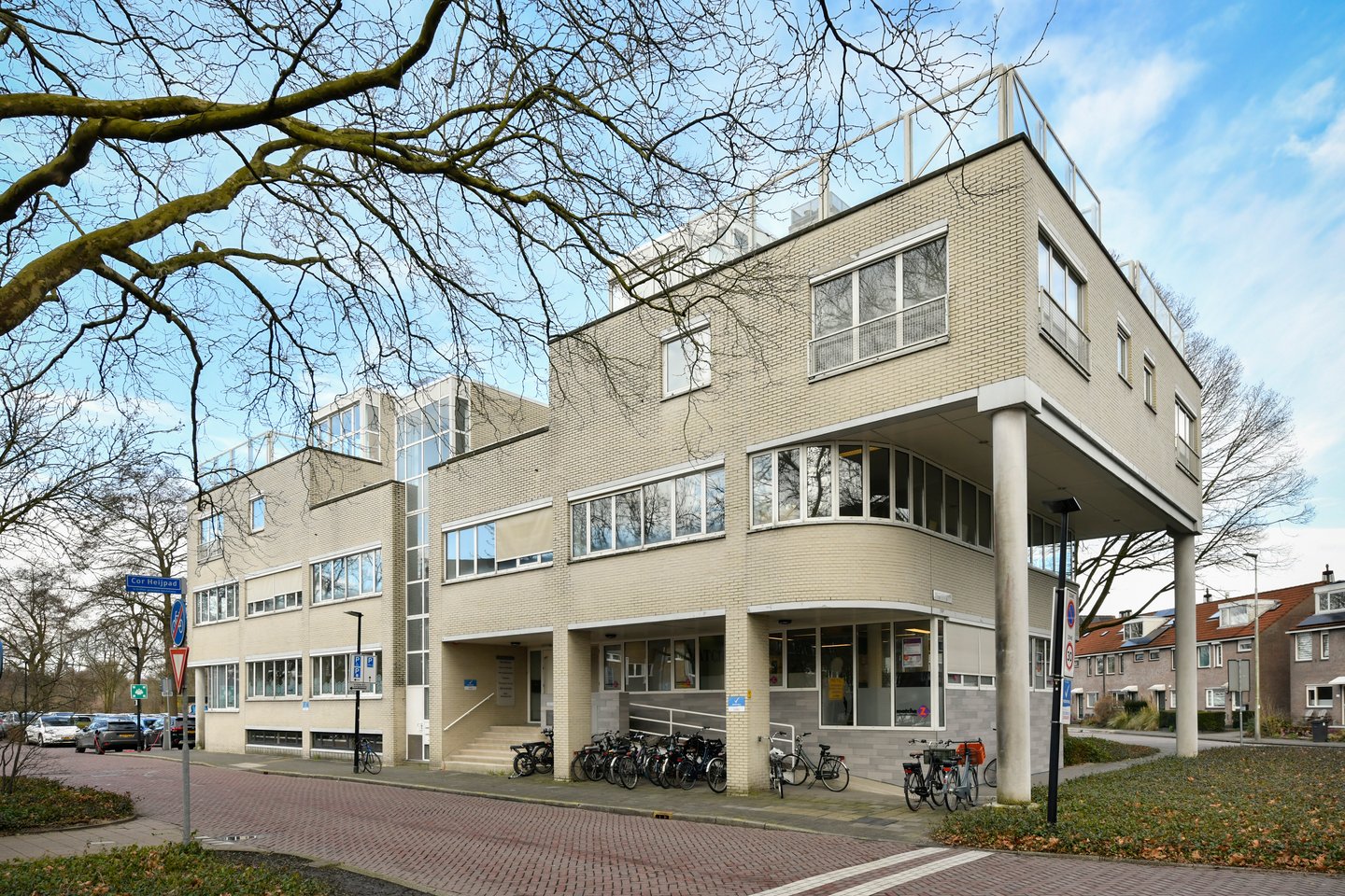 View photo 1 of Laan Nieuwer-Amstel 3