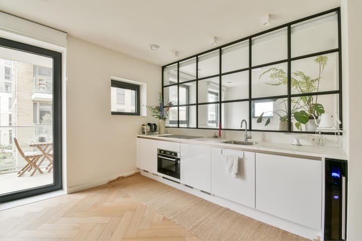 Foto 11 van Vluchtladderstraat 13