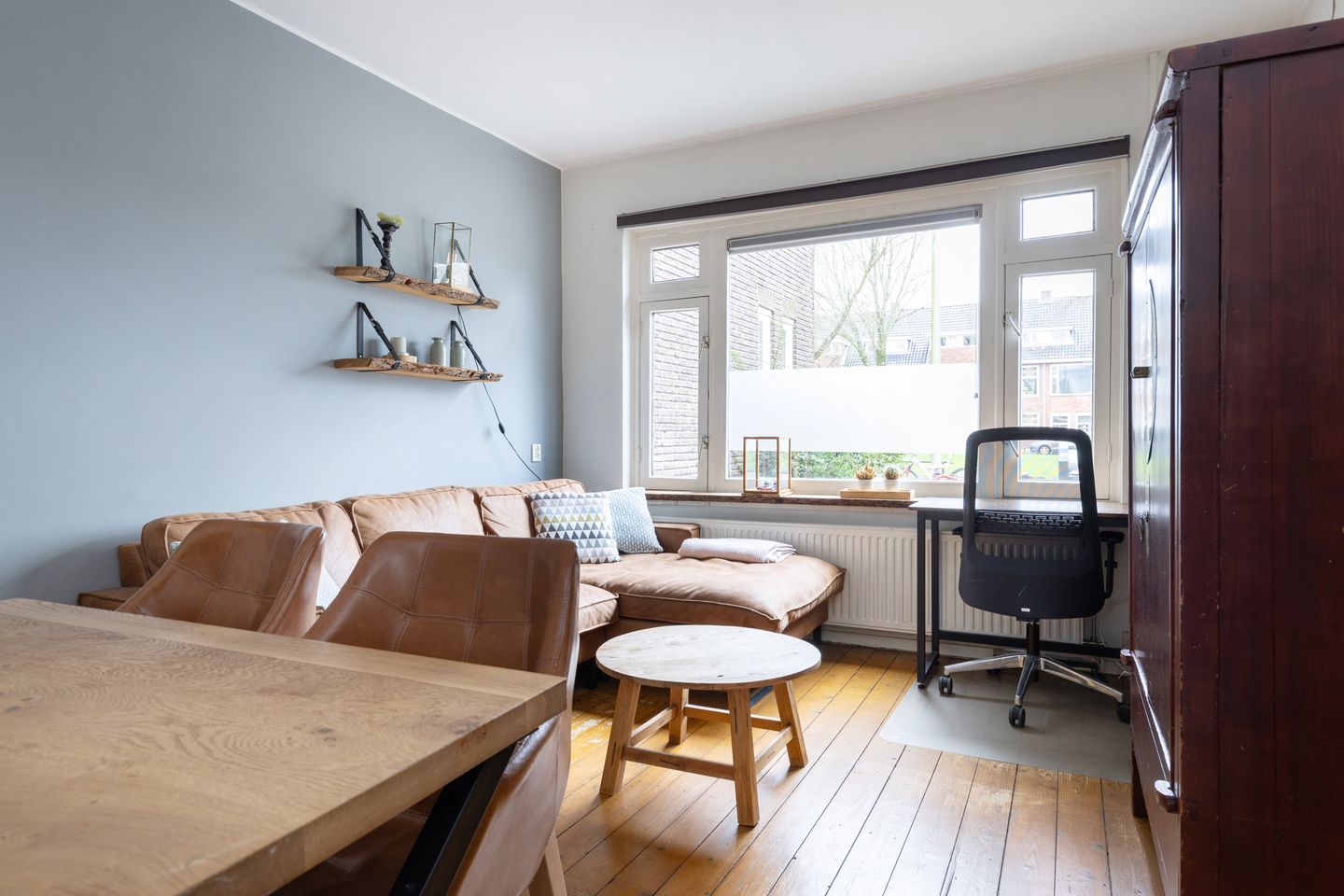 Photo 5 of Burgemeester van Tuyllkade 127