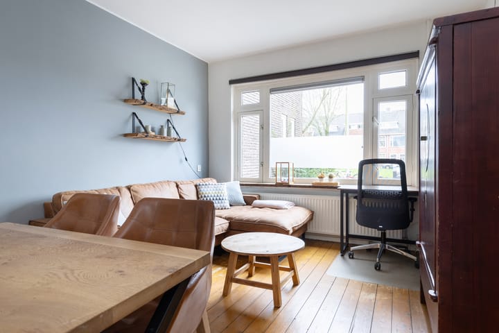 Foto 5 van Burgemeester van Tuyllkade 127