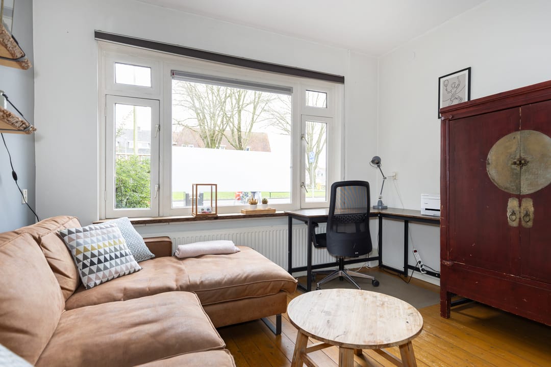 Photo 7 of Burgemeester van Tuyllkade 127