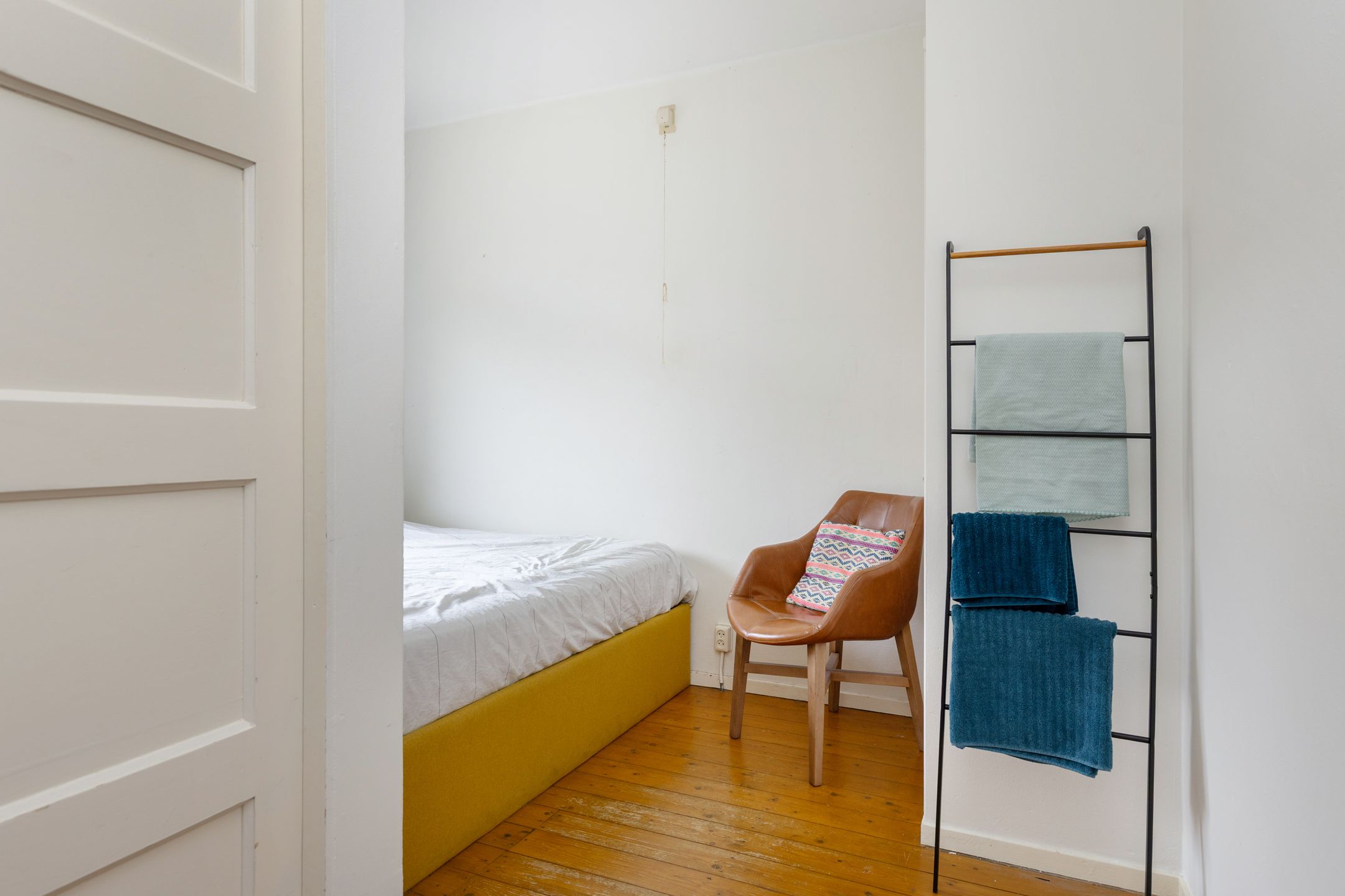 Photo 15 of Burgemeester van Tuyllkade 127