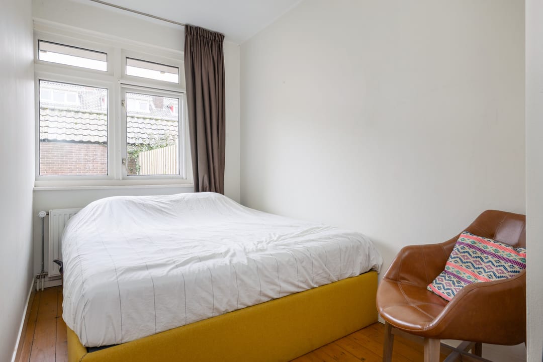 Photo 16 of Burgemeester van Tuyllkade 127