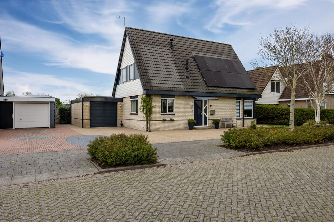 Foto 1 van Luniastate 19