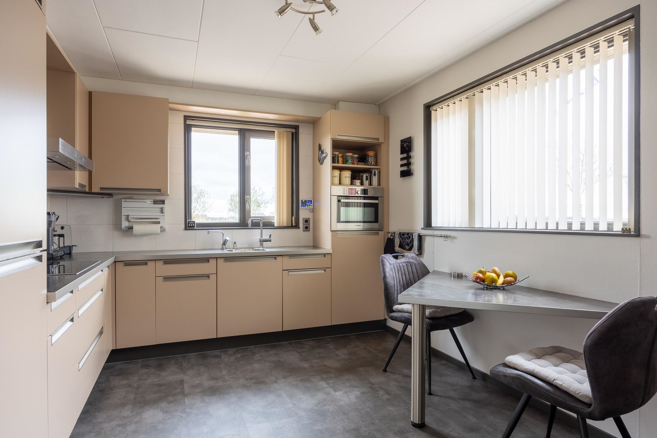 Foto 18 van Luniastate 19