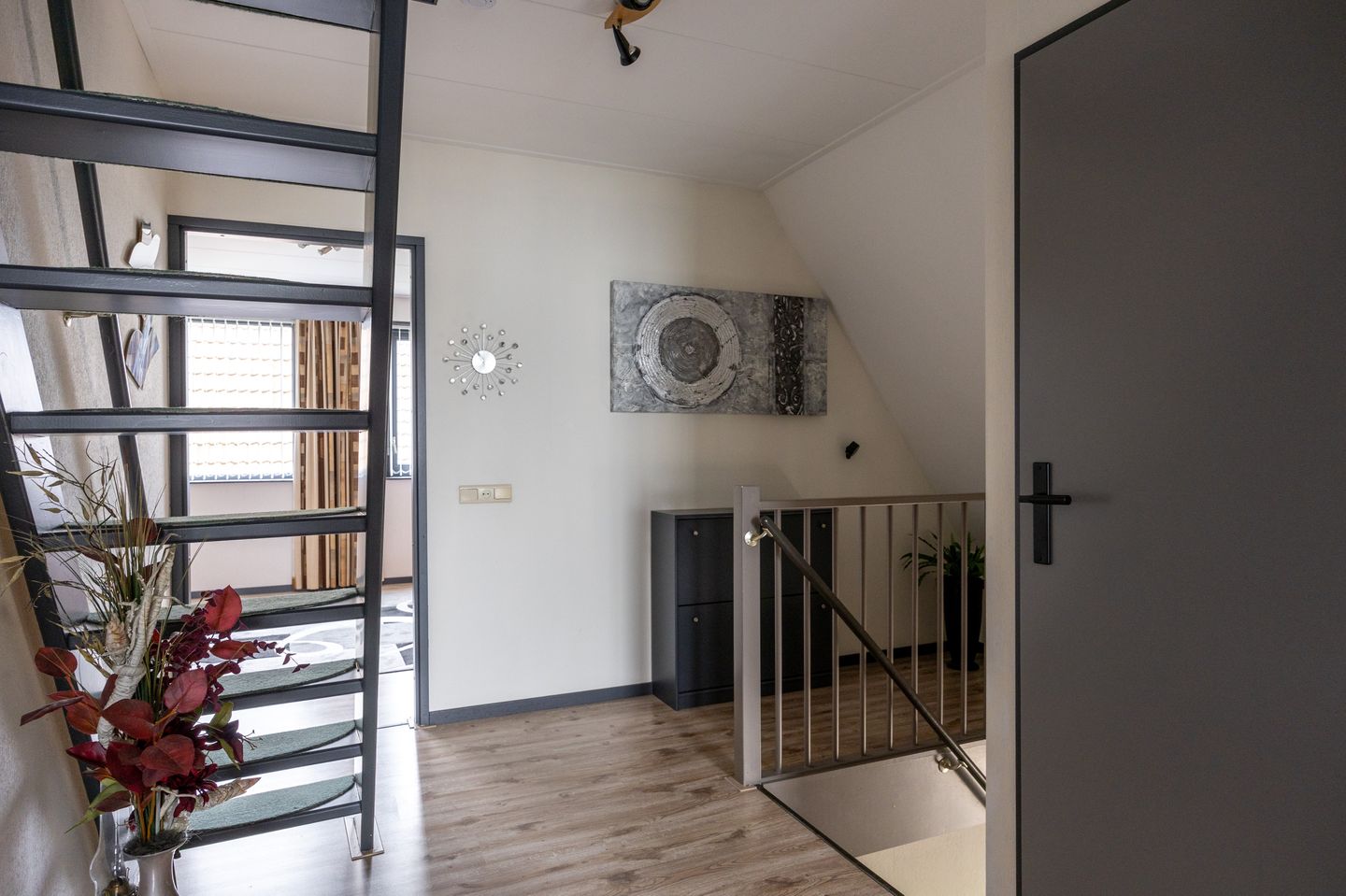 Foto 25 van Luniastate 19